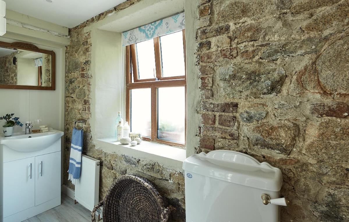 Kilquiggan Cottages Coolkenno Екстериор снимка